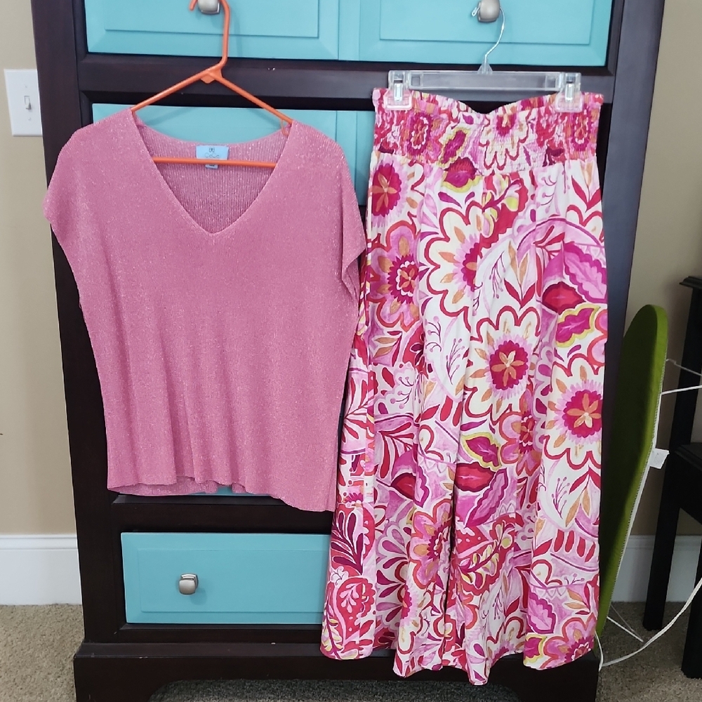 CeCe Pink and White Floral Wide Leg Pant Set.